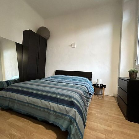 Apartamento Ampio Bilocale Sui Navigli Milano Exterior foto